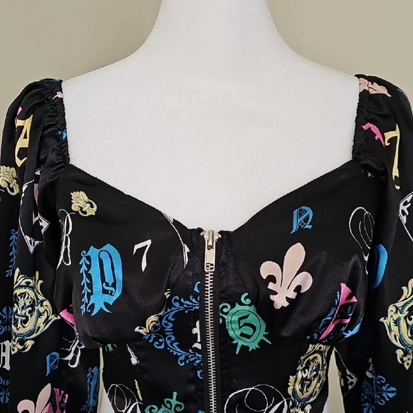 O.L.M Corset style Satin Black, Multicolor Crop Top Long Sleeve Size S - Picture 2 of 8